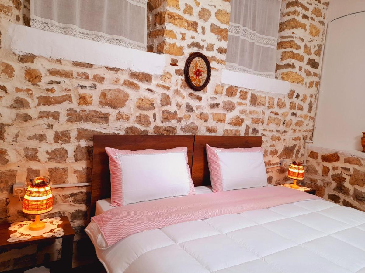 Gorica'S Bridge Hotel Berat Dış mekan fotoğraf